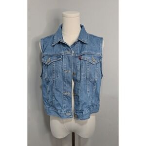 Levis Womens Denim Vest Light Wash Button Front Classic Trucker Style